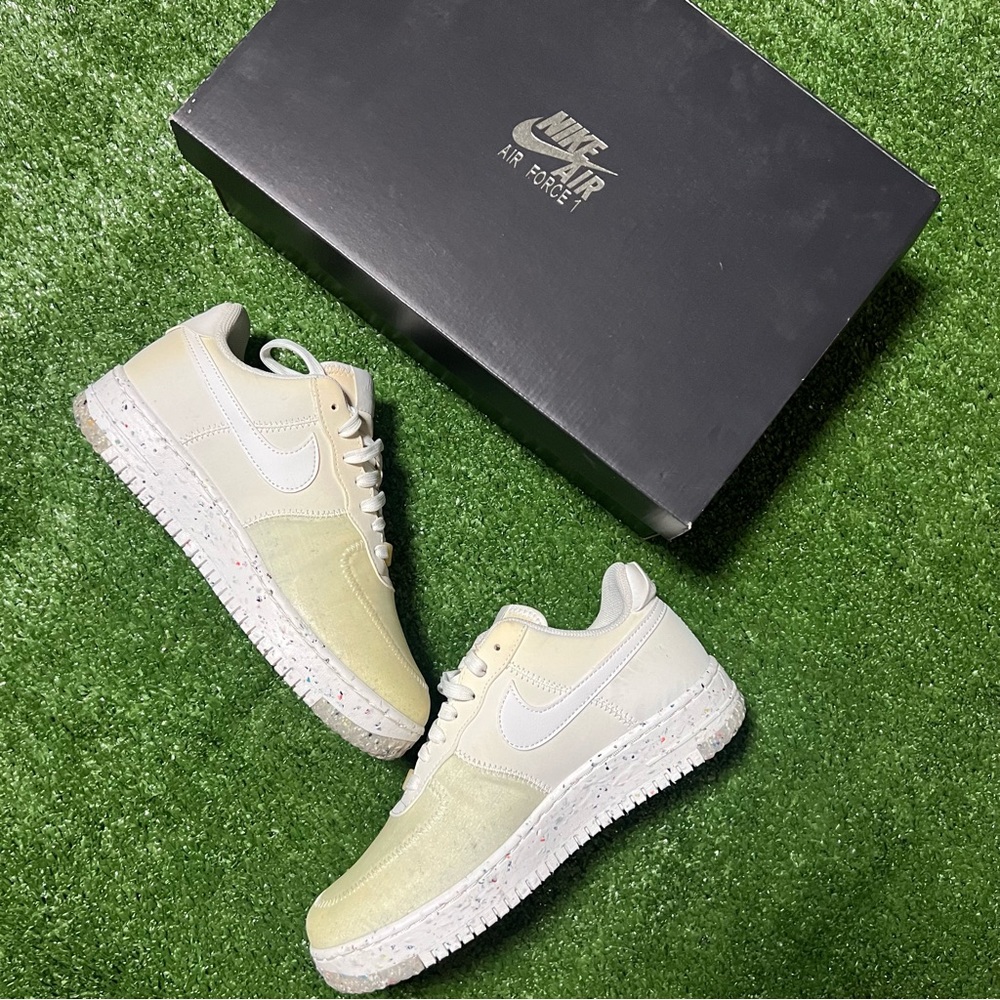 W NIKE AIR FORCE 1 CRATER